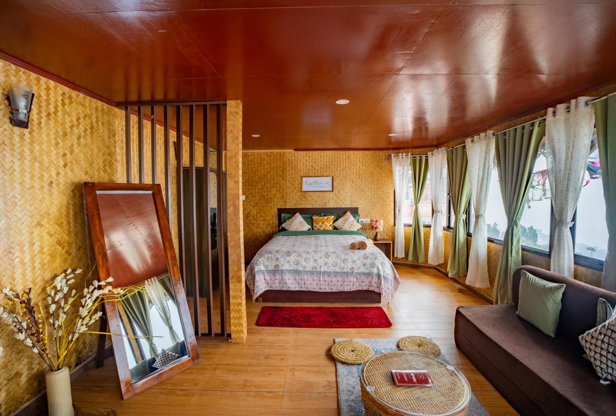 Monratino Himadrie -2 Mins Walk From Mall Road - All Rooms Have Kanchenjunga Mountain View Darjeeling (West Bengal) Exterior foto
