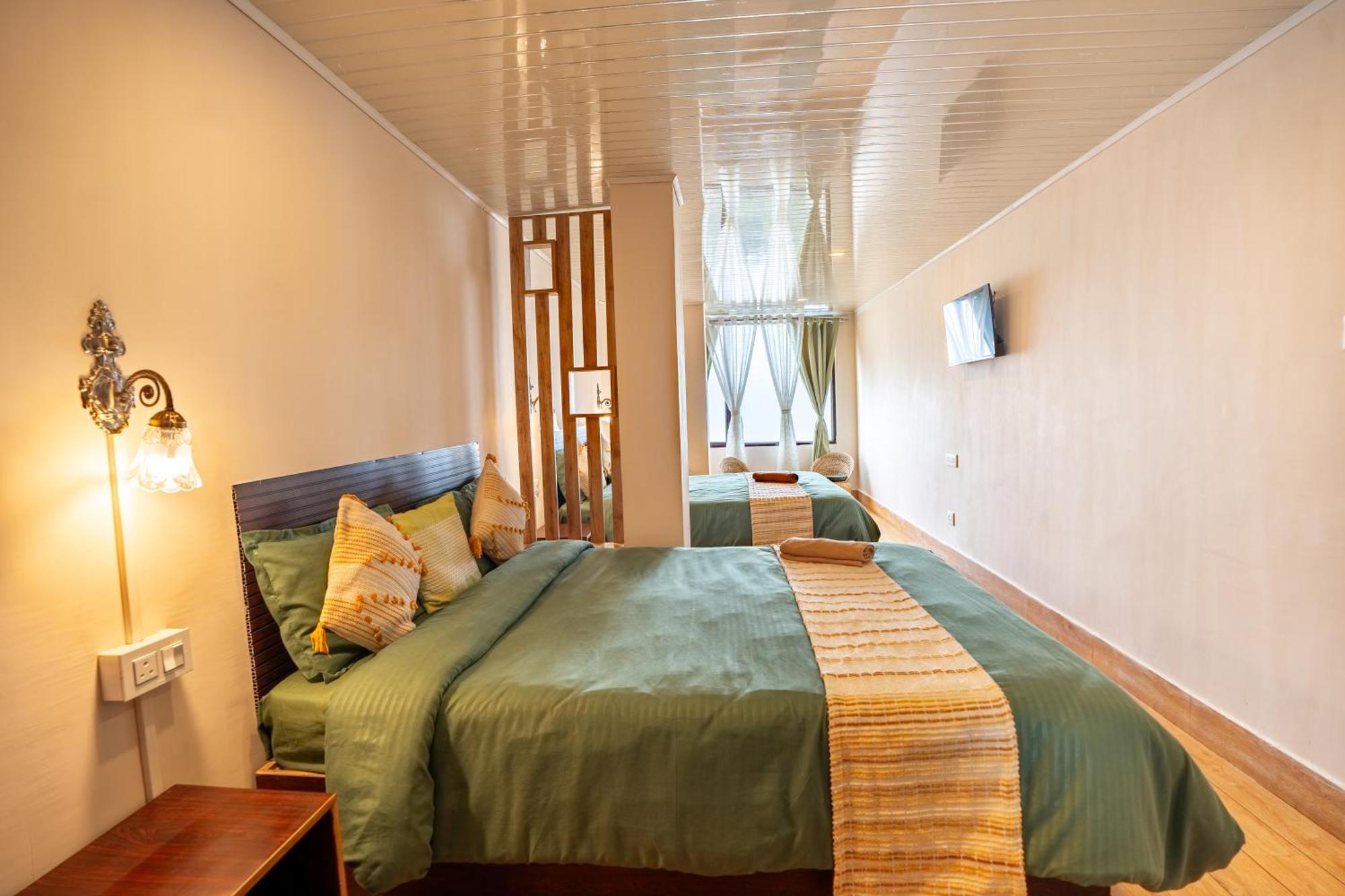 Monratino Himadrie -2 Mins Walk From Mall Road - All Rooms Have Kanchenjunga Mountain View Darjeeling (West Bengal) Exterior foto