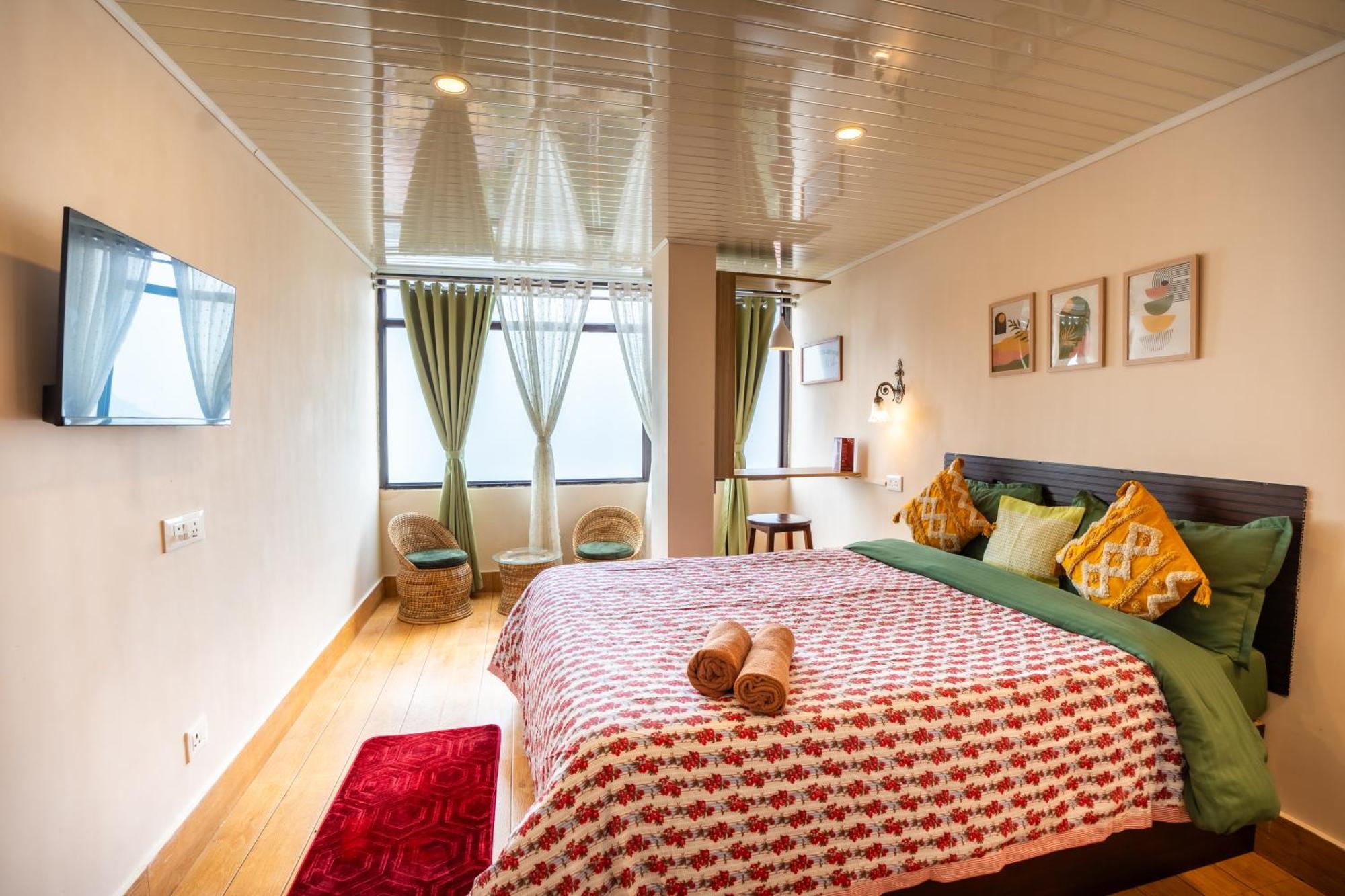 Monratino Himadrie -2 Mins Walk From Mall Road - All Rooms Have Kanchenjunga Mountain View Darjeeling (West Bengal) Exterior foto