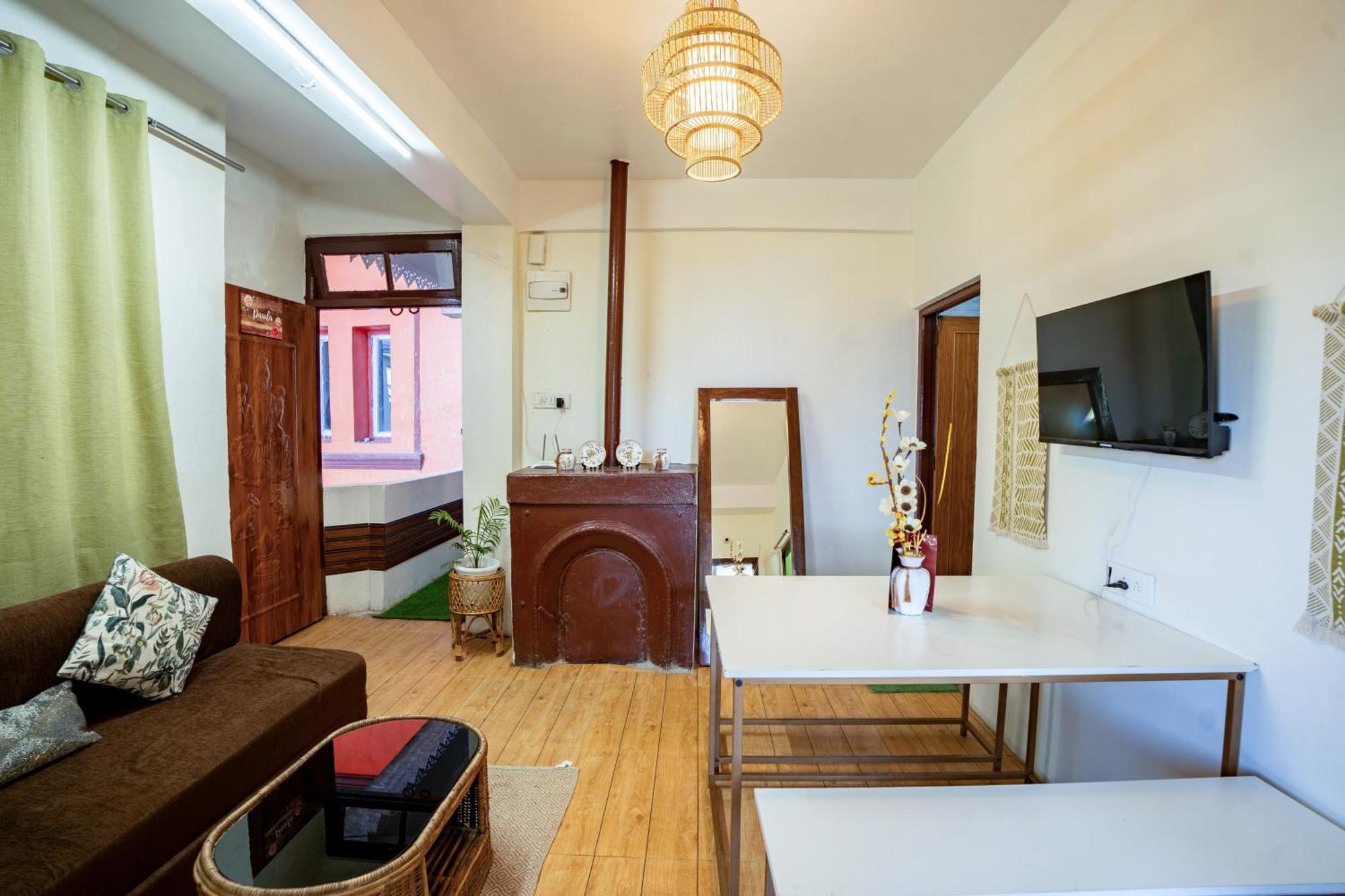 Monratino Himadrie -2 Mins Walk From Mall Road - All Rooms Have Kanchenjunga Mountain View Darjeeling (West Bengal) Exterior foto