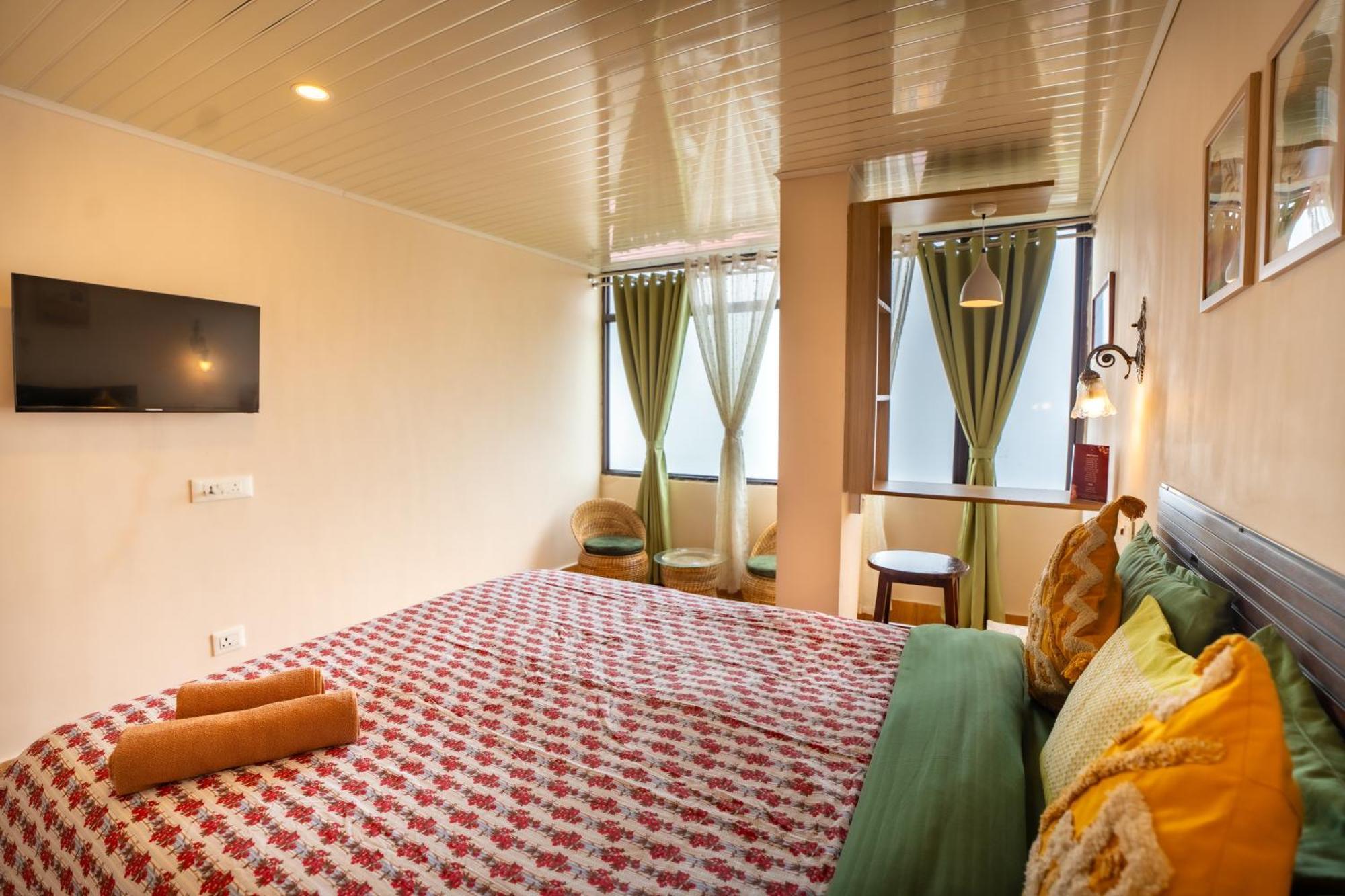 Monratino Himadrie -2 Mins Walk From Mall Road - All Rooms Have Kanchenjunga Mountain View Darjeeling (West Bengal) Exterior foto